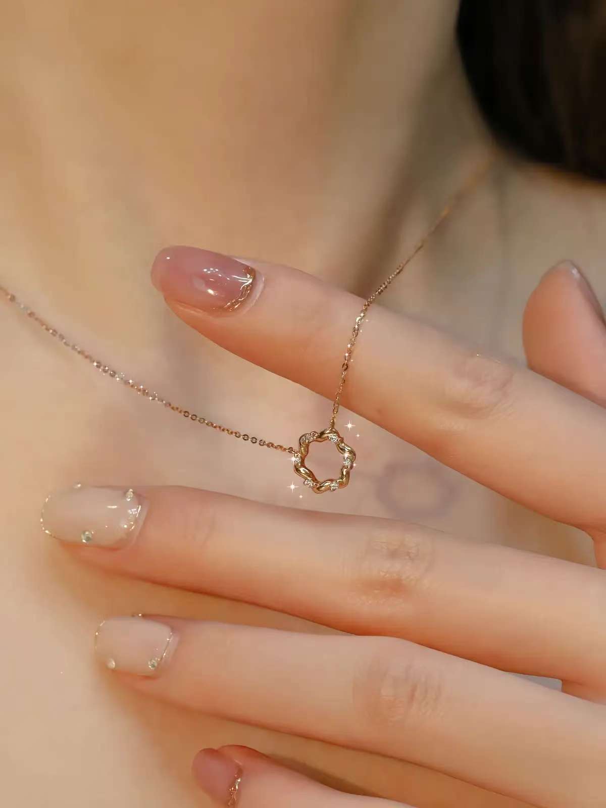 Vine Circle Diamond Pendant Necklace 14K/18K Solid Gold Minimalist Fine Jewelry
