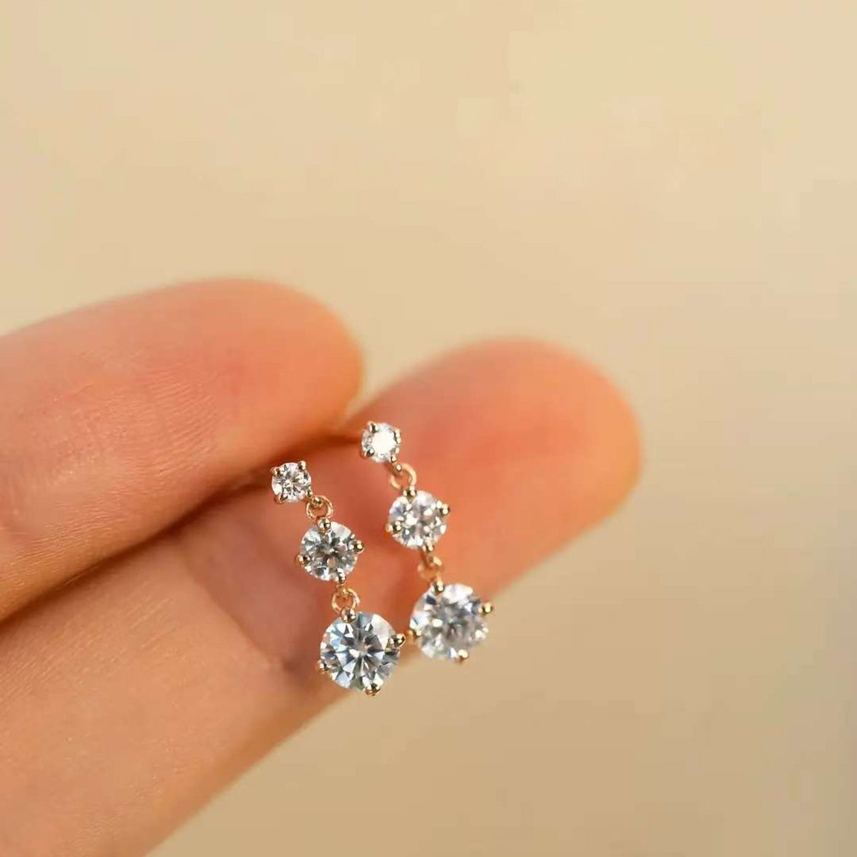 Shine-Step Mini Drops Solid 14 K / 18 K Gold Graduated Lab Diamond Dangle Earrings