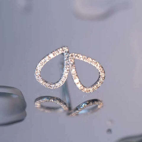 Dew-Halo Mini Studs Solid 14 K / 18 K Gold Pavé Lab Diamond Open-Pear Earrings