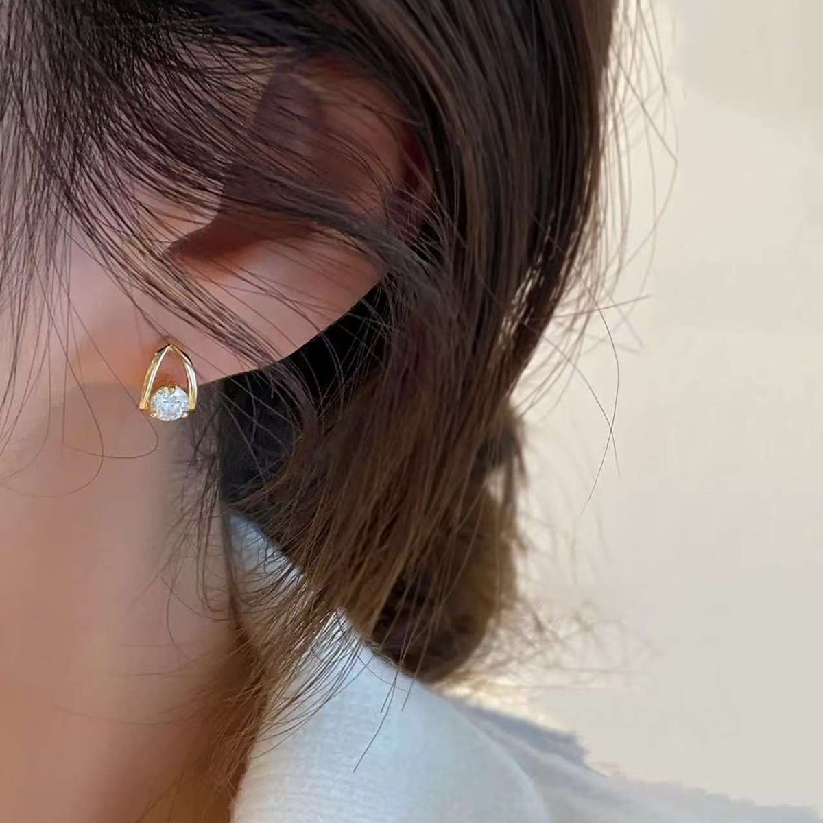 Arc-Cradle Solo Studs Solid 14 K / 18 K Gold Lab Diamond Arch-Frame Earrings