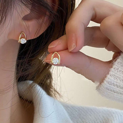 Arc-Cradle Solo Studs Solid 14 K / 18 K Gold Lab Diamond Arch-Frame Earrings