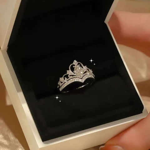 Luxurious Two-Layer Crown Ring | Lab Diamond Pave Setting | Romantic Jewelry