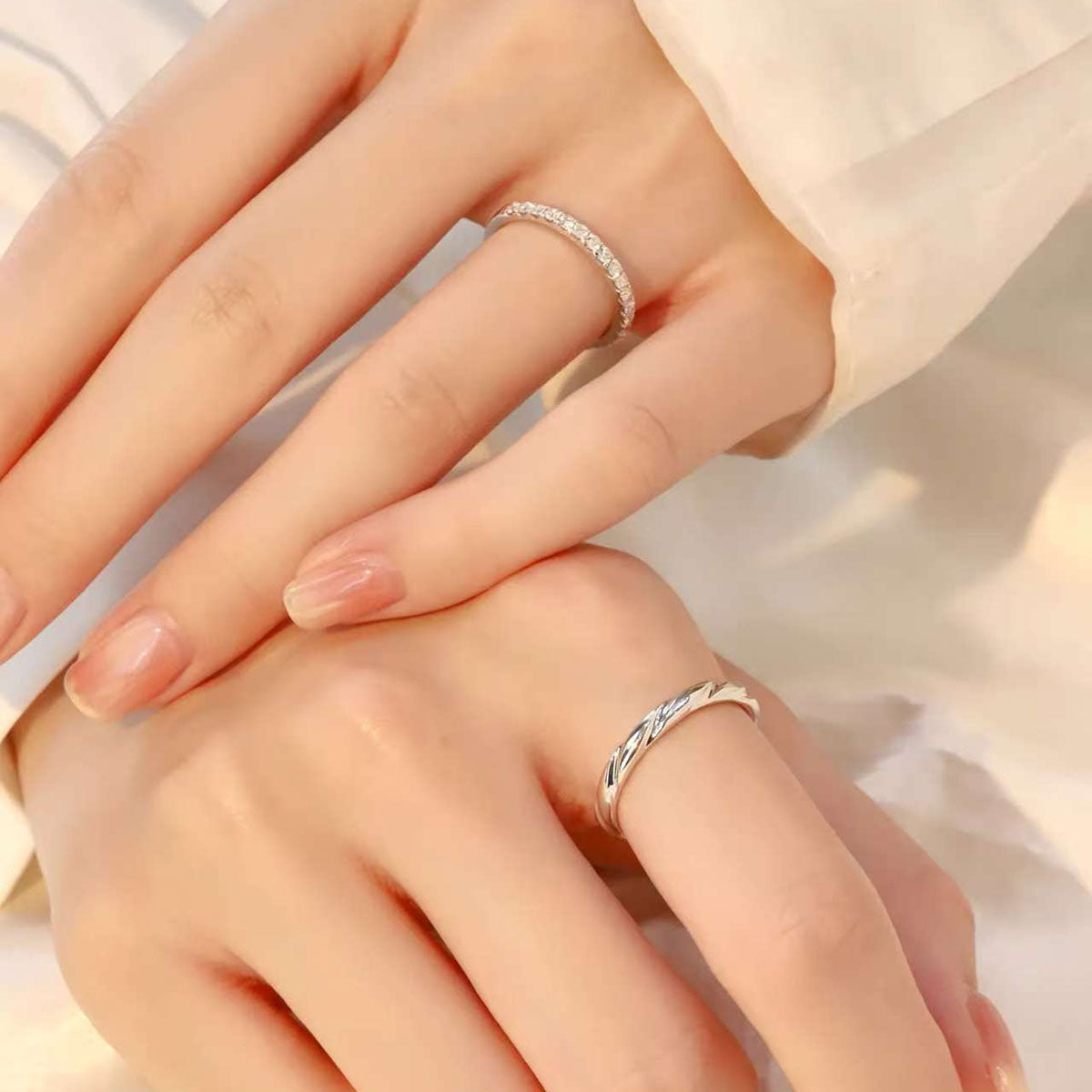 Modern Minimalist Couple Rings, Diamond and Twisted Metal Design, 0.8 Carat Dazzling Sparkle