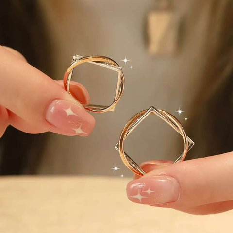 Geometric Two-Tone Couple Rings | 14K/18K Gold Twisted Pave Wedding Bands