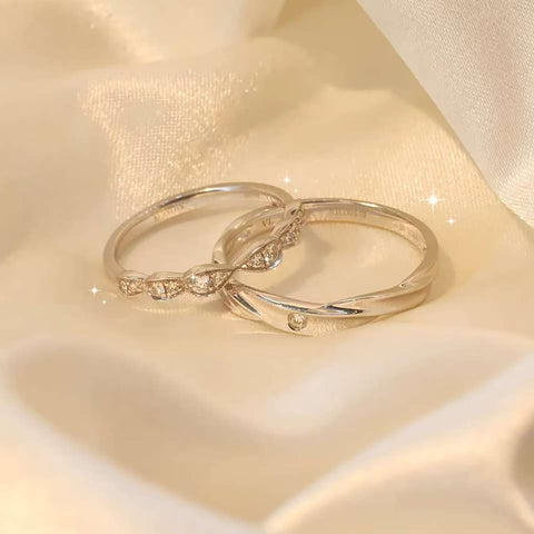 Perfect Harmony, Gold Diamond Wedding Rings with 0.8 Carat Diamonds and Smooth Spiral Shape with Golden Rhythm