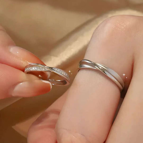 Intertwined Couple Wedding Bands | 14K/18K Gold Lab Diamond Rings | Twisted Design
