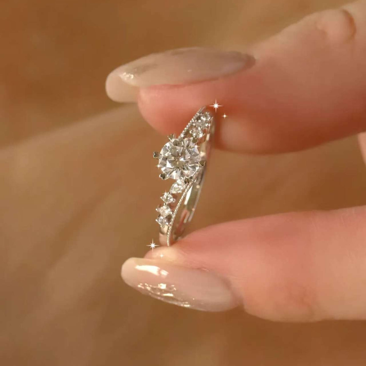 1ct natural diamond engagement ring in 18K white gold, classic round cut halo design