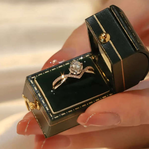 18K gold natural diamond engagement ring twisted pavé shank close up